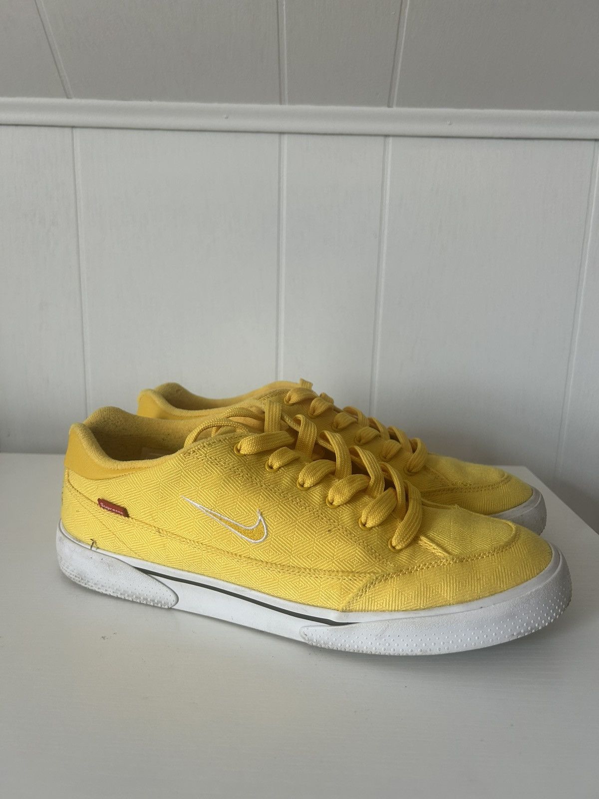 Nike × Supreme Supreme x Nike SB GTS QS 2015 Size US 10.5 / EU 43-44 - 1 Thumbnail