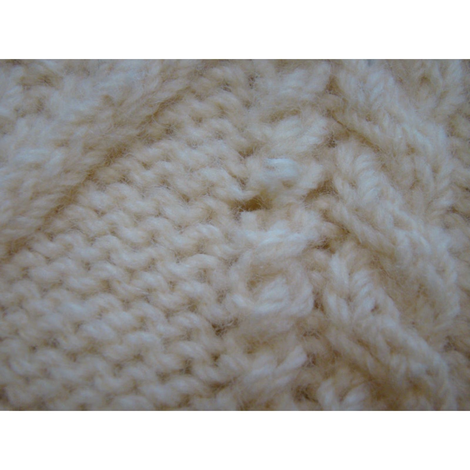 Vintage VINTAGE Aran Sweater Mens 42 Wool Cream Crew Neck Long Sleeve Chunky Knit Hand Knitted Size US XL / EU 56 / 4 - 4 Thumbnail
