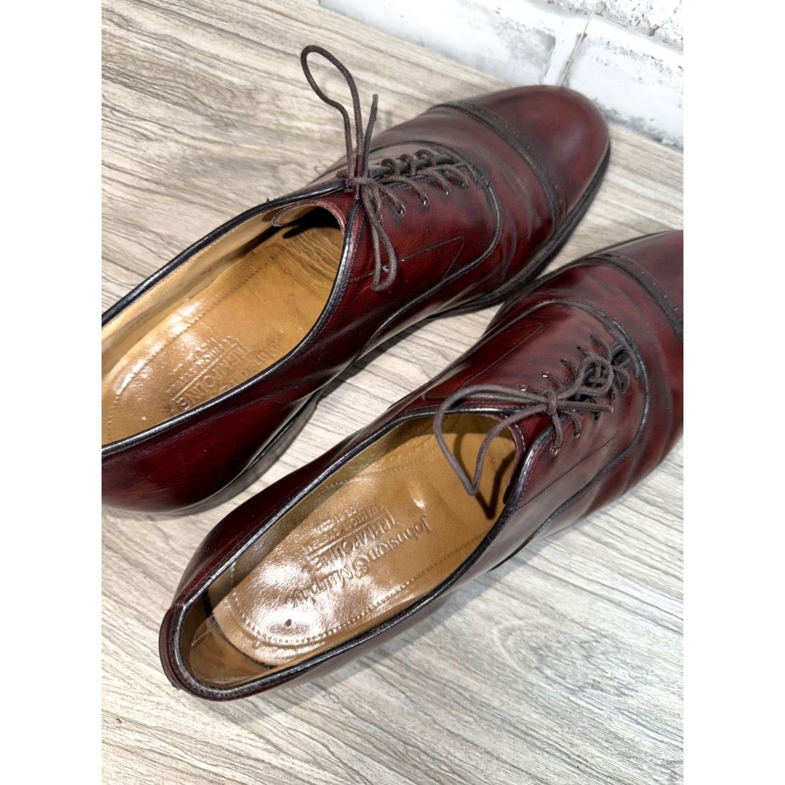 Johnston & Murphy Johnston & Murphy Dress Shoes Burgundy Brogue Cap Toe Up Oxfords Mens 10.5 EUC Size ONE SIZE - 5 Thumbnail