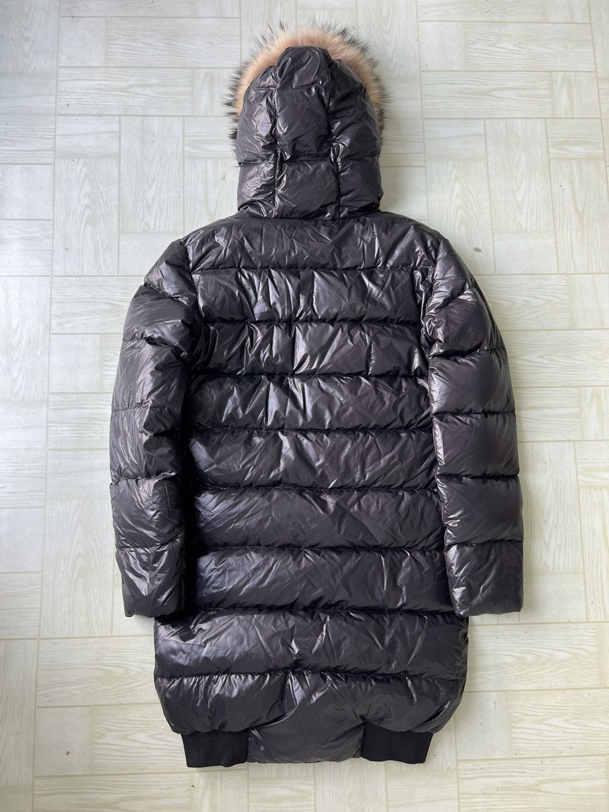 Moncler Moncler Grenoble Lucie Long Down Jacket Fur Hoodie Size S / US 4 / IT 40 - 3 Thumbnail