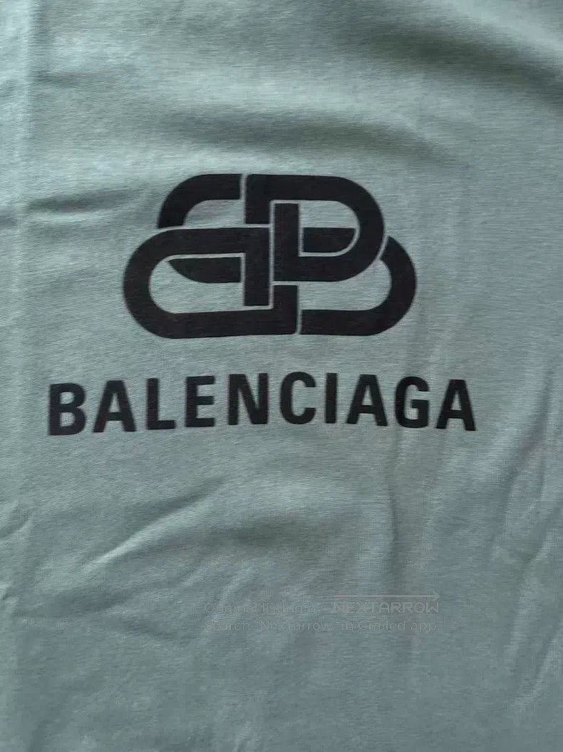 Balenciaga Balenciaga Lock Pattern Round Neck Short Sleeve T-Shirt Size US XXS / EU 40 - 3 Thumbnail
