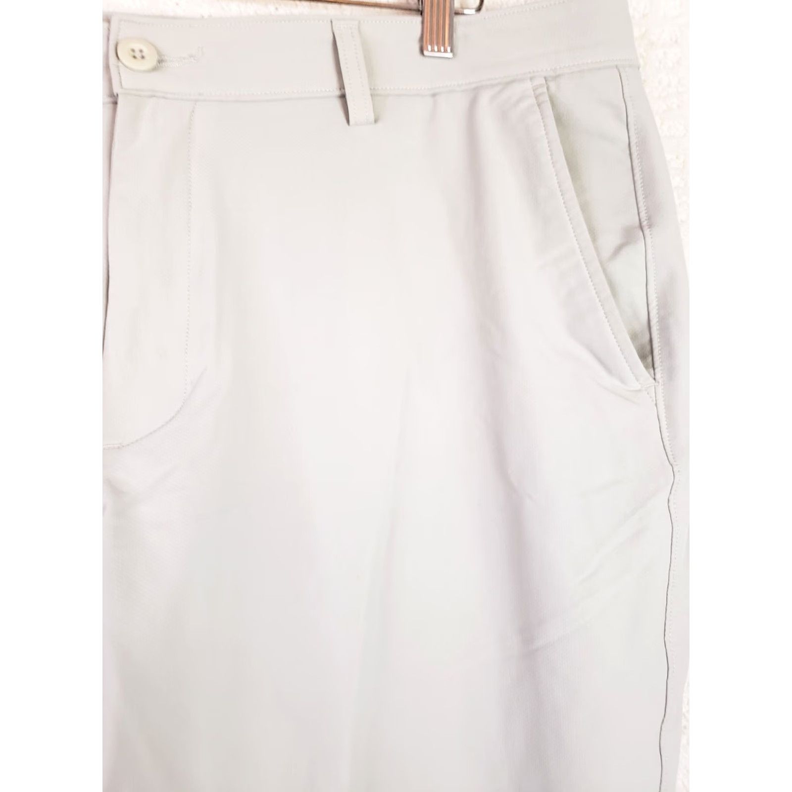 Under Armour Under Armour Match Play Golf Pants Mens 42x30 Beige Stretch Pockets Regular Waist 42 Straight Leg Golf Pants Men Beige Size US 42 / EU 58 - 6 Thumbnail