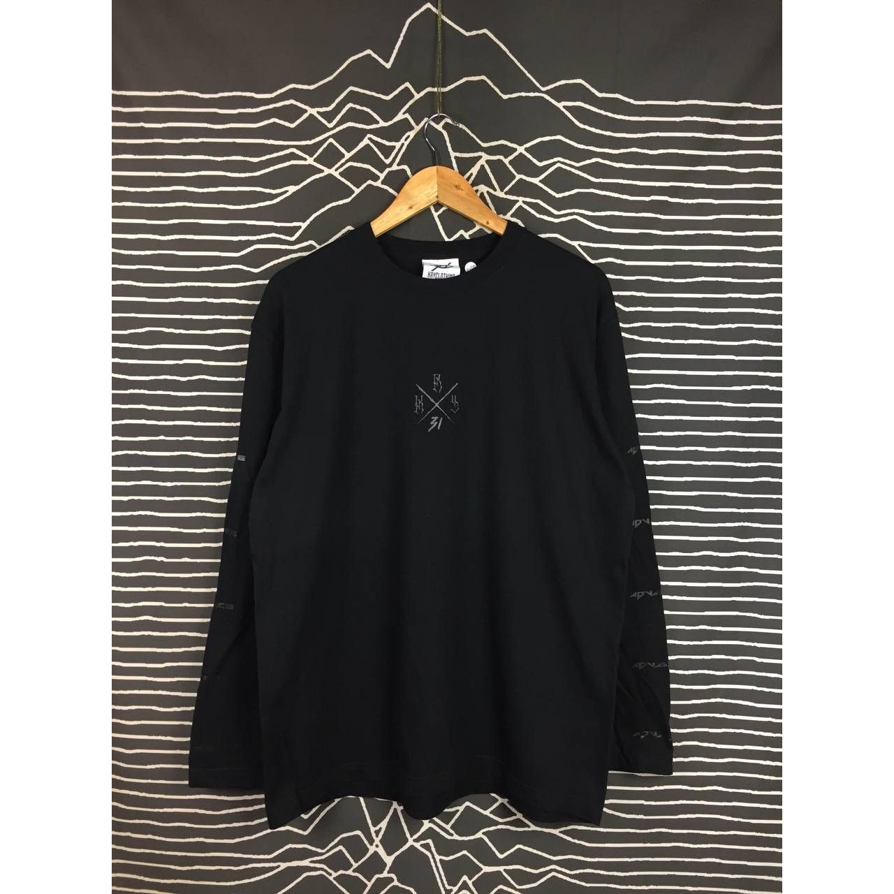 Japanese Brand Kryclothing Skull Flower Graphic Longsleeve Tee Size US XL / EU 56 / 4 - 4 Thumbnail