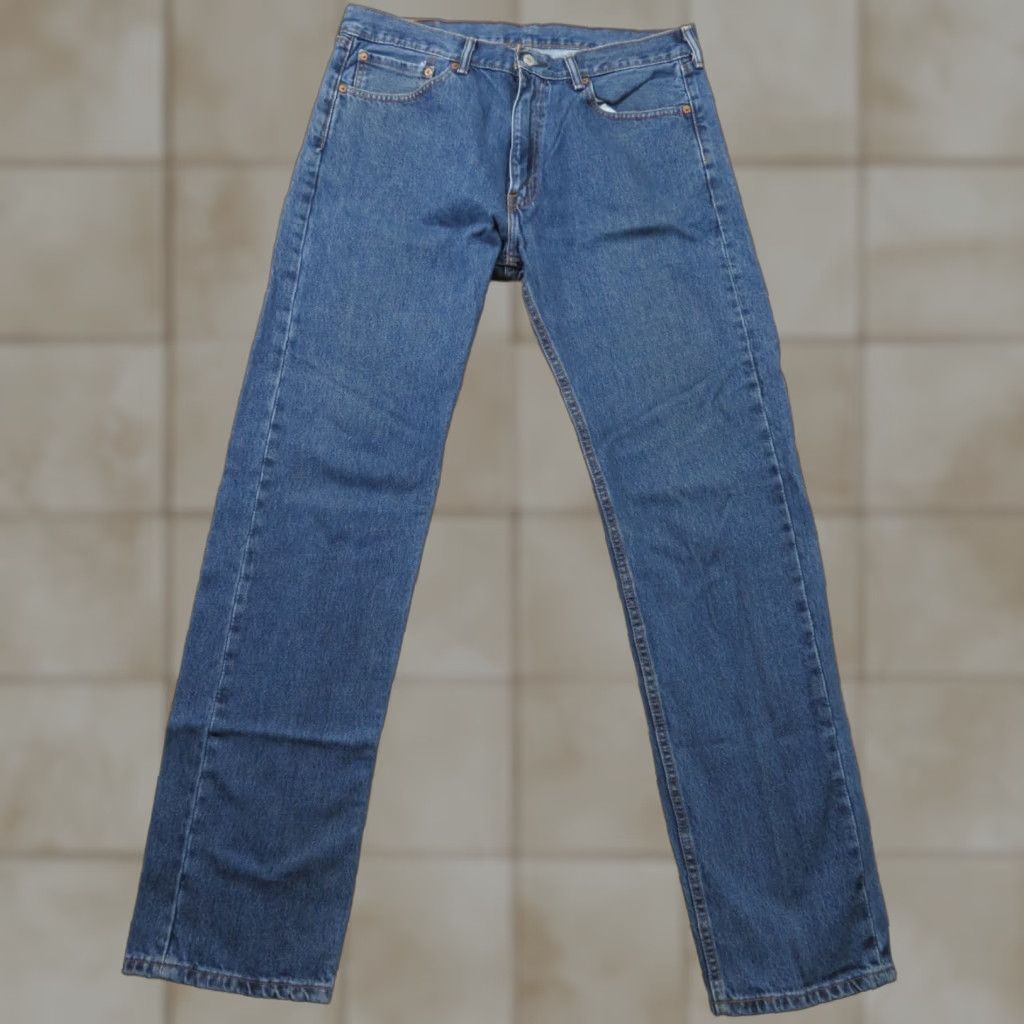 Levi's VTG Levi's 505 Jeans Denim Straight Leg Regular Fit 36X35 Men's Blue Pants Reg Zip 5-Pocket Design Size US 36 / EU 52 - 1 Thumbnail