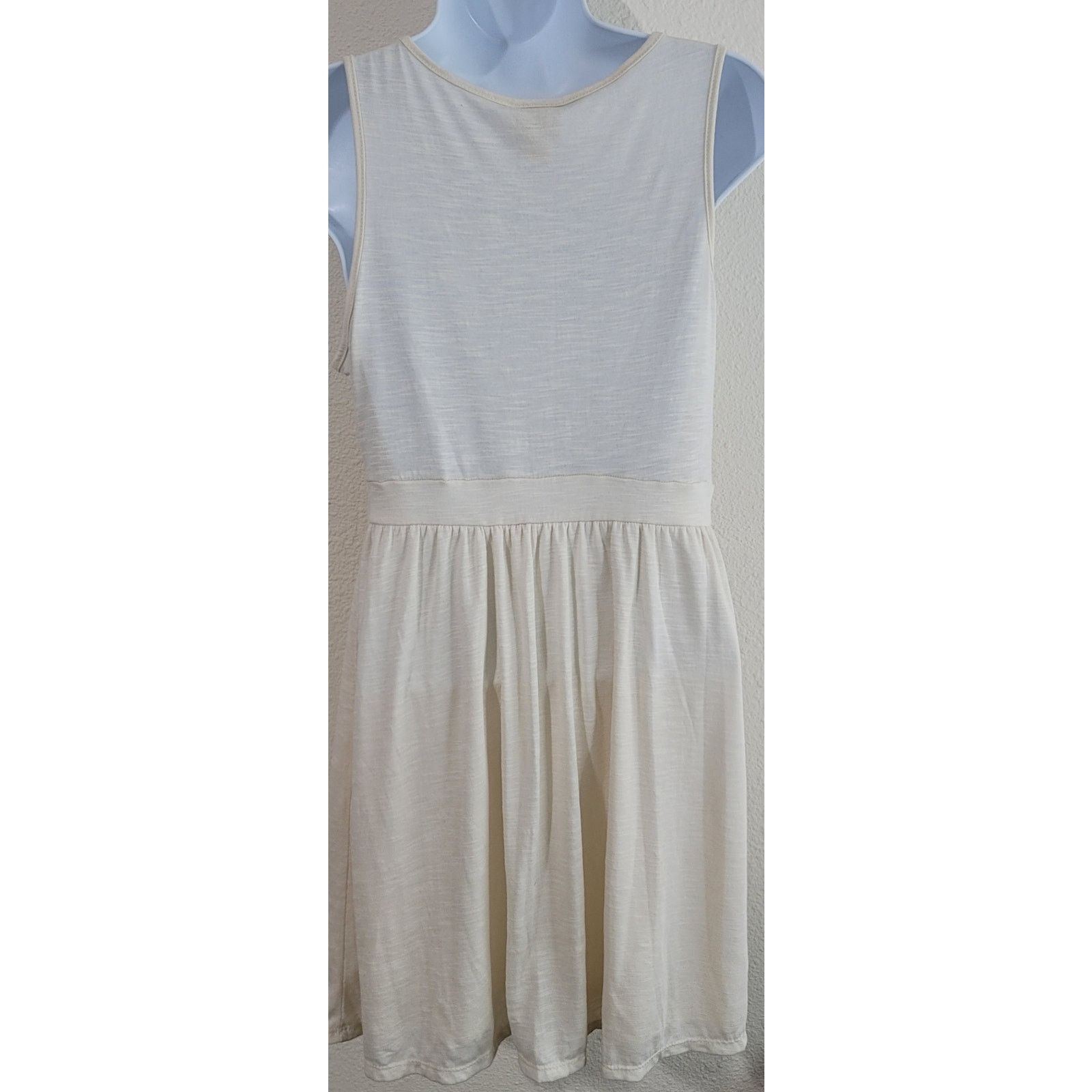 Mossimo Mossimo Cream Eyelet Bodice Slub Knit Mini Dress Medium Size M / US 6-8 / IT 42-44 - 5 Thumbnail