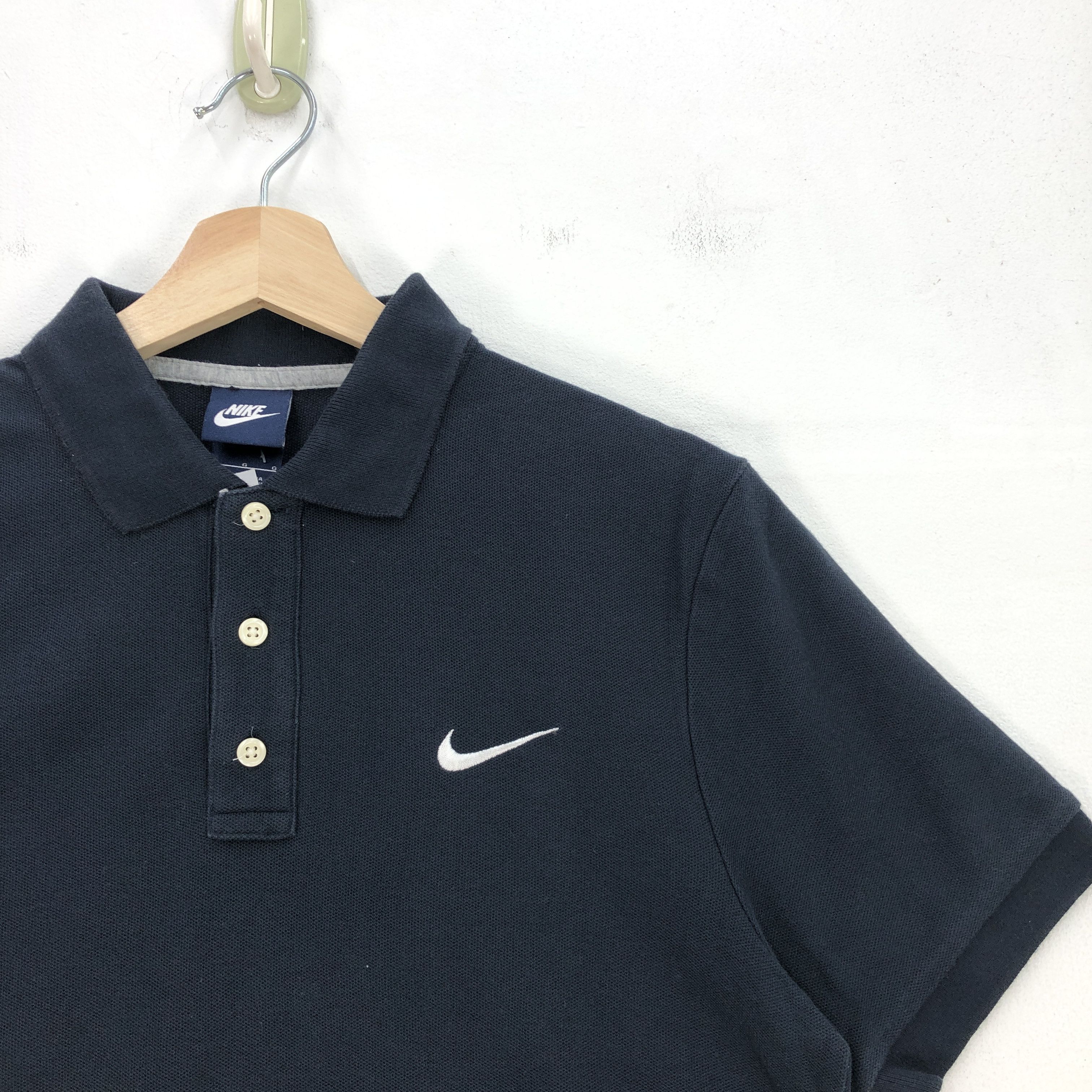Nike Vintage Y2K Nike T Shirt Nike Swoosh Tees Polo's Shirt Tees Size US M / EU 48-50 / 2 - 3 Thumbnail