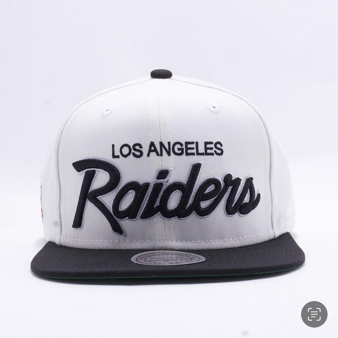 Mitchell & Ness NFL - Los Angeles Raiders Script Logo Snapback Cap Size ONE SIZE - 2 Thumbnail