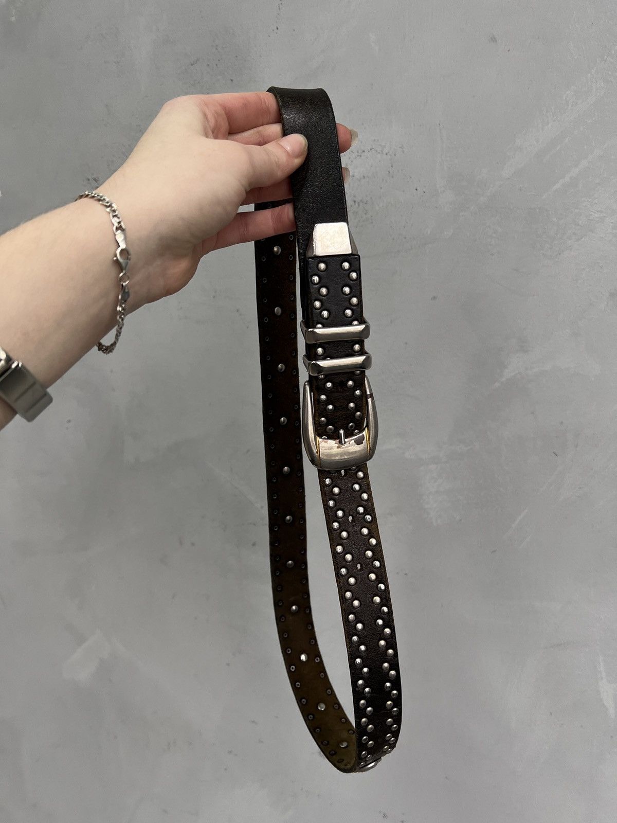 Burton Burton leather studded arrow shaped buckle western Belt Size ONE SIZE - 10 Thumbnail