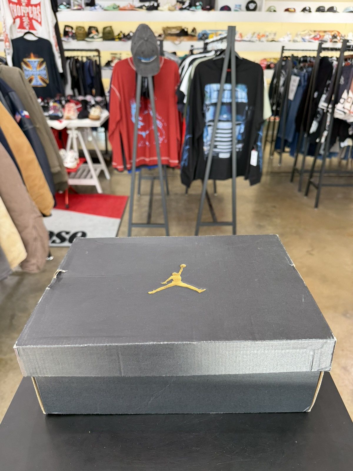 Jordan Brand Air Jordan 1 Low Shattered Backboard Size 10 (2021) Size US 10 / EU 43 - 14 Thumbnail