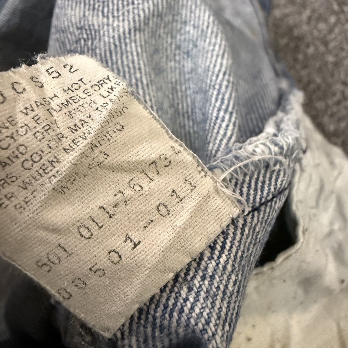 Levi's Y2K Style Levis 501 Acid Wash Ripped Denim Size US 34 / EU 50 - 17 Thumbnail