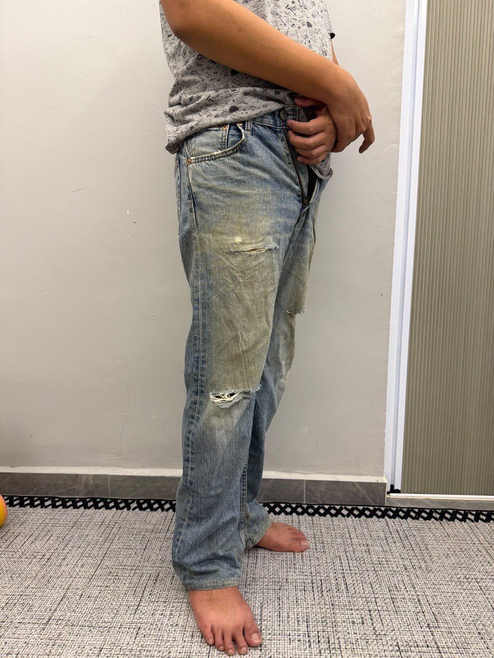 Levi's × Levi's Vintage Clothing × Vintage Vintage Levis 503 Distressed Jeans 359 Size US 31 - 14 Thumbnail