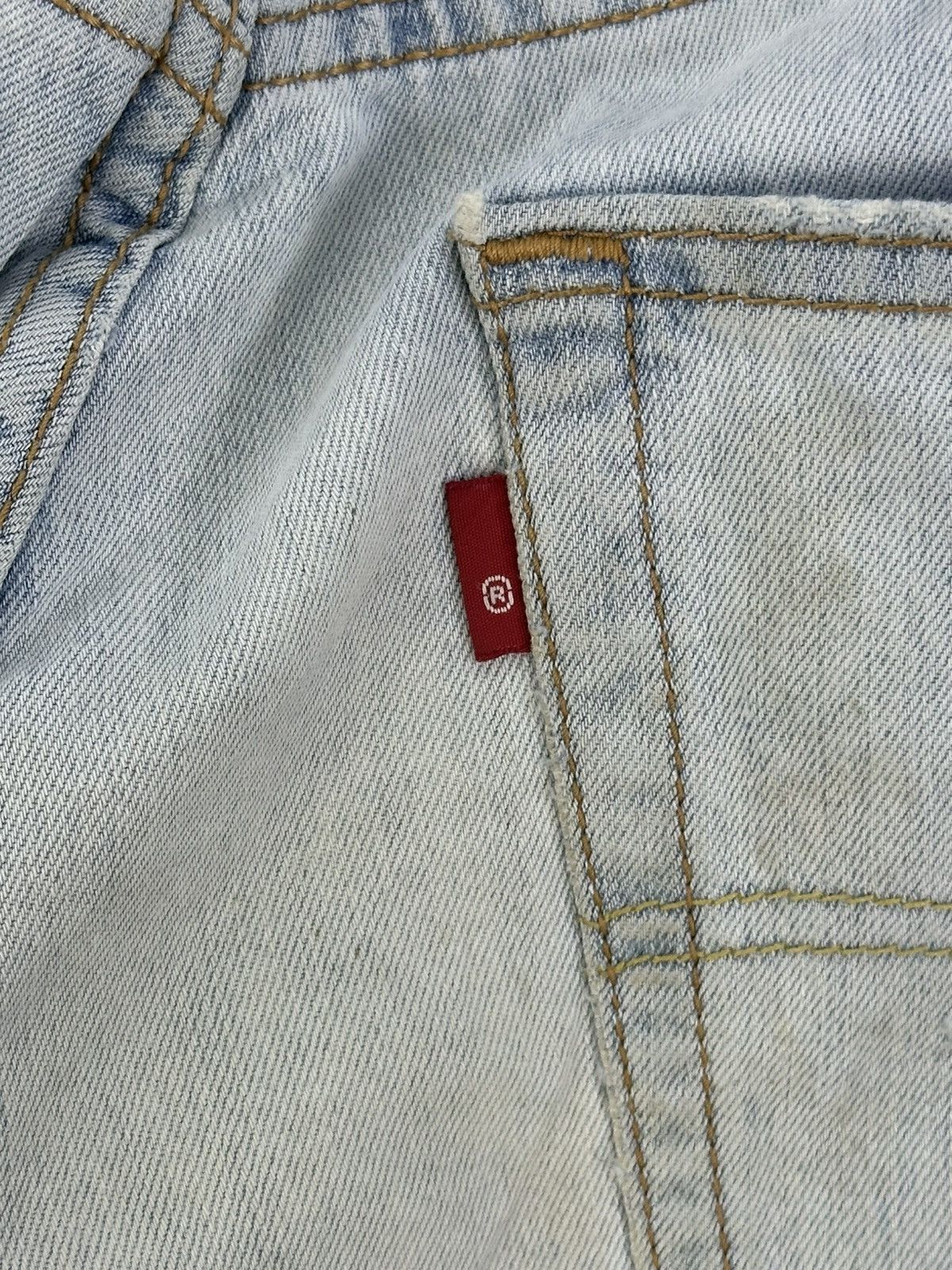 Levi's Levi’s 505 Blank Tab Regular Fit Light Washed Jeans Size US 34 / EU 50 - 13 Thumbnail