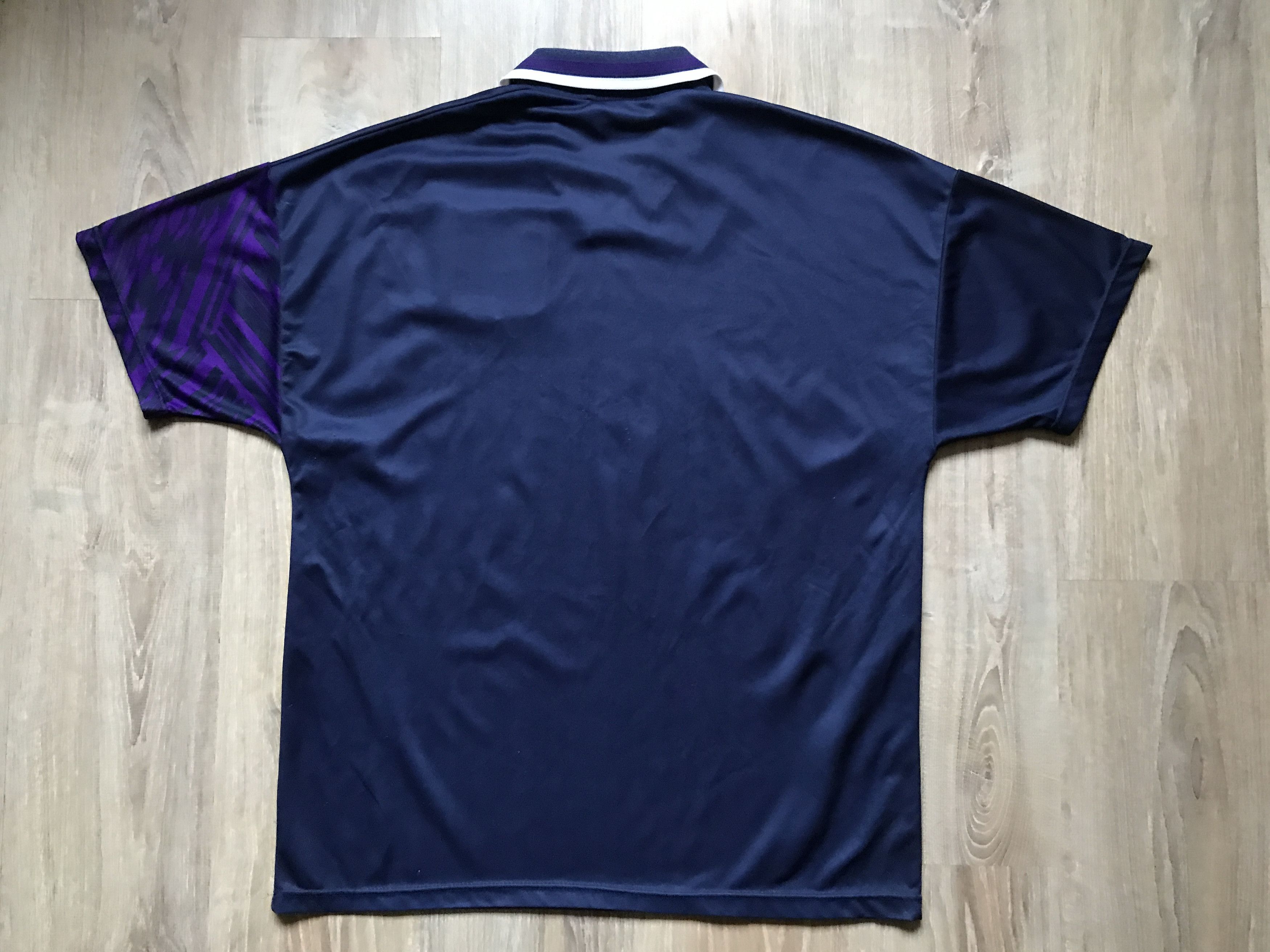 Umbro Vintage Umbro Tottenham Away Shirt 1994-1995 Size US XL / EU 56 / 4 - 2 Thumbnail