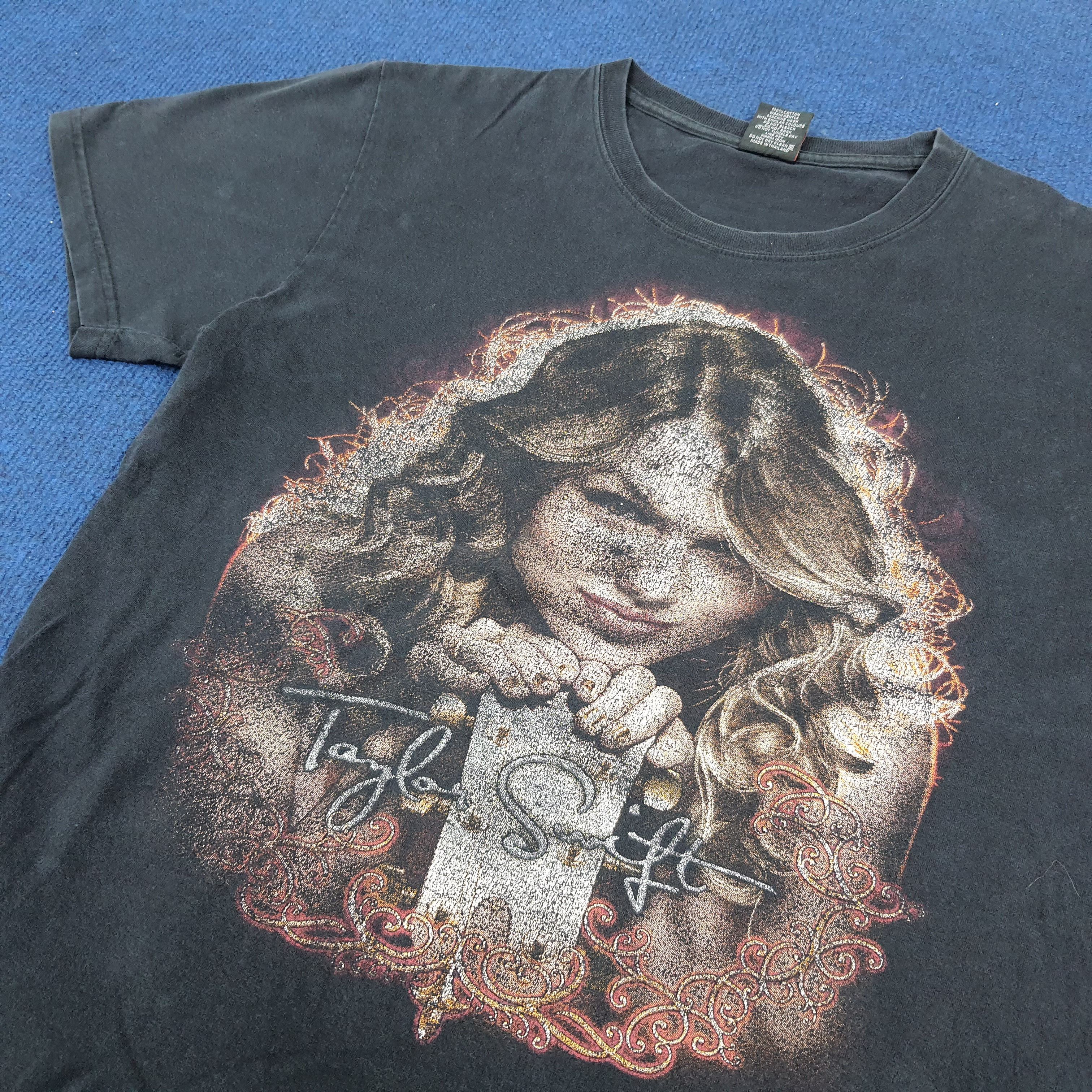 Band Tees × Vintage Vintage Taylor Swift America Singer Tour Tshirt Size US M / EU 48-50 / 2 - 2 Thumbnail