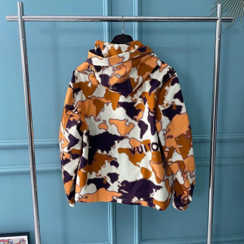 Louis Vuitton Louis Vuitton 24 New Map Full Print Hooded Jacket 2501-Next Size US S / EU 44-46 / 1 - 2 Thumbnail