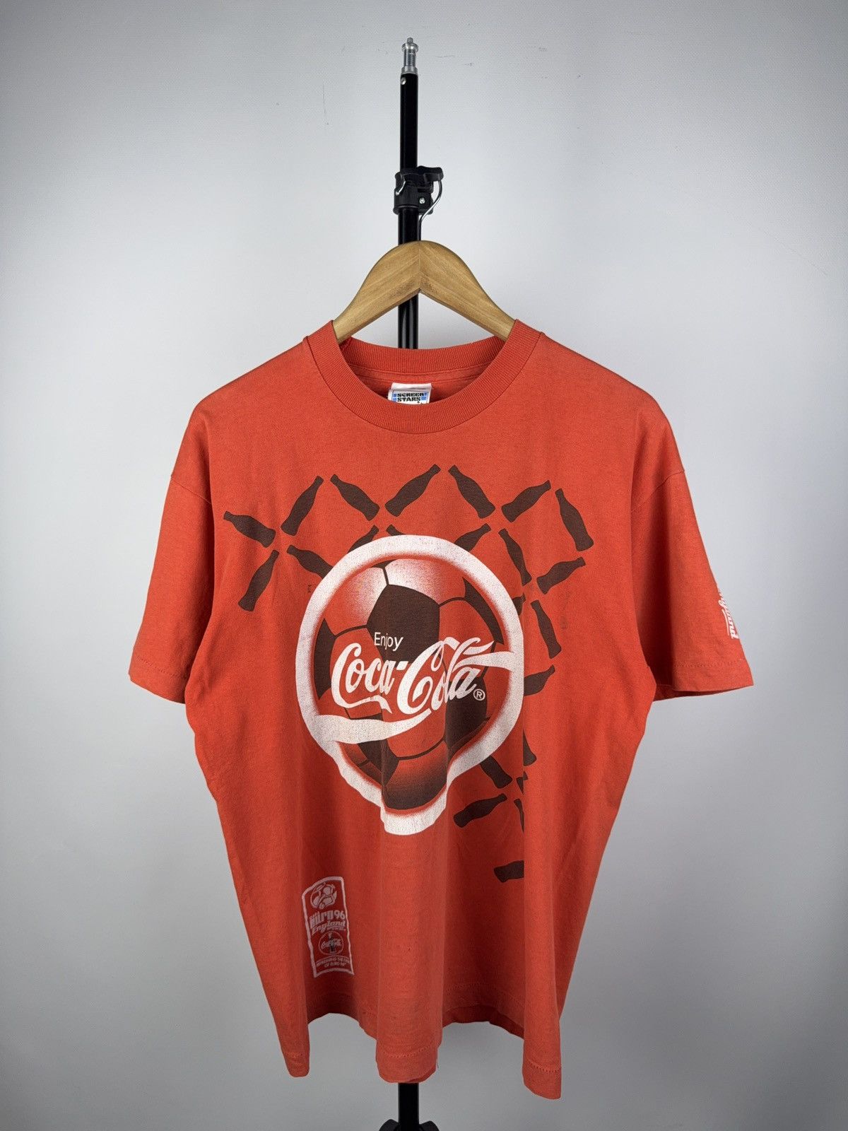 Coca Cola × UEFA × Vintage Vintage 1996 Coca-Cola Football England Euro Football Tee Size US L / EU 52-54 / 3 - 1 Thumbnail