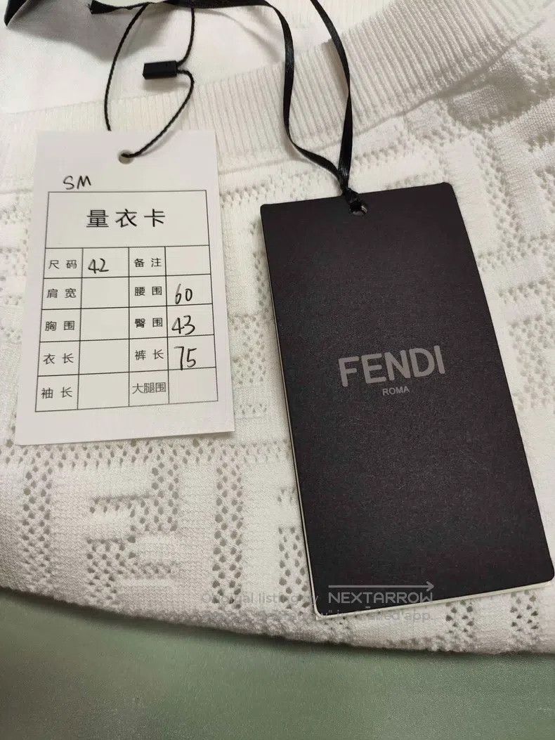Fendi Fendi White full print knitted slim fit long dress Size 25" / US 0 / IT 36 - 4 Thumbnail