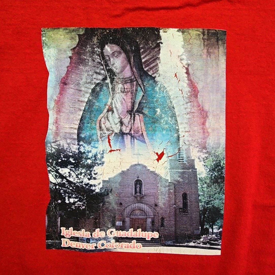 Gildan Virgin Mary Distressed Shirt Red Religious Large Tee Size US L / EU 52-54 / 3 - 2 Thumbnail