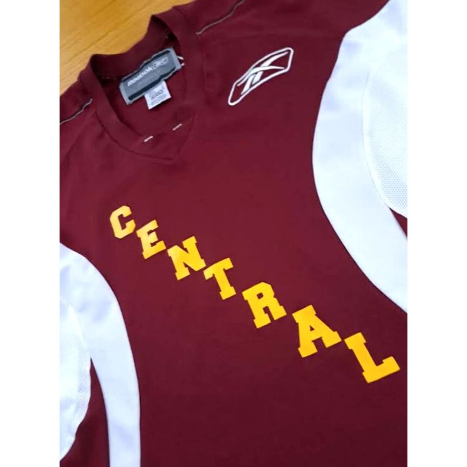 Reebok Reebok CCM Printed Hockey Jersey L Men Burgundy Central Michigan Chippewas Sweatshirt Pullover 29in Long 25-26in Chest Size US L / EU 52-54 / 3 - 3 Thumbnail