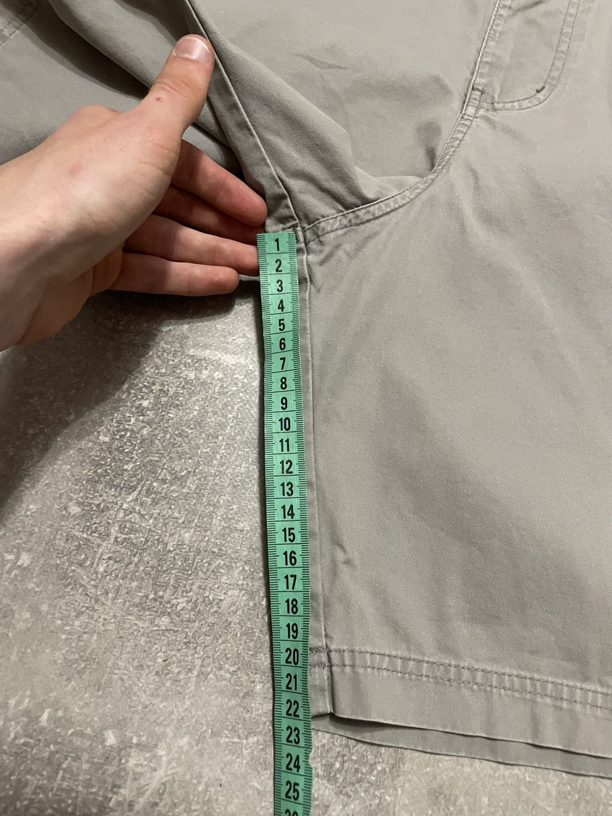 Quiksilver × Vintage Vintage Quicksilver Surf Style Cargo Shorts Size 34 Size US 34 / EU 50 - 19 Thumbnail