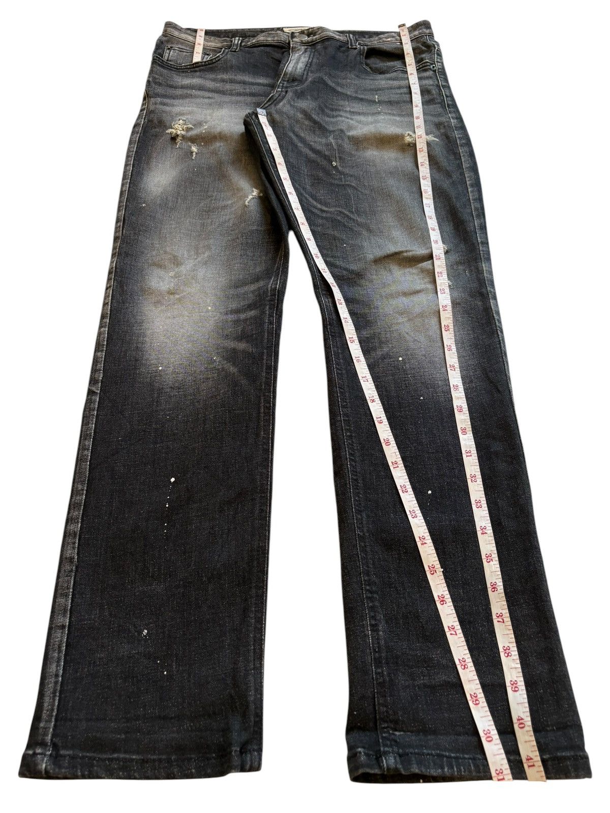 Japanese Brand Vintage Japanese Brand Paint Faded Wash Ripped Slim Jeans Size US 33 - 13 Thumbnail