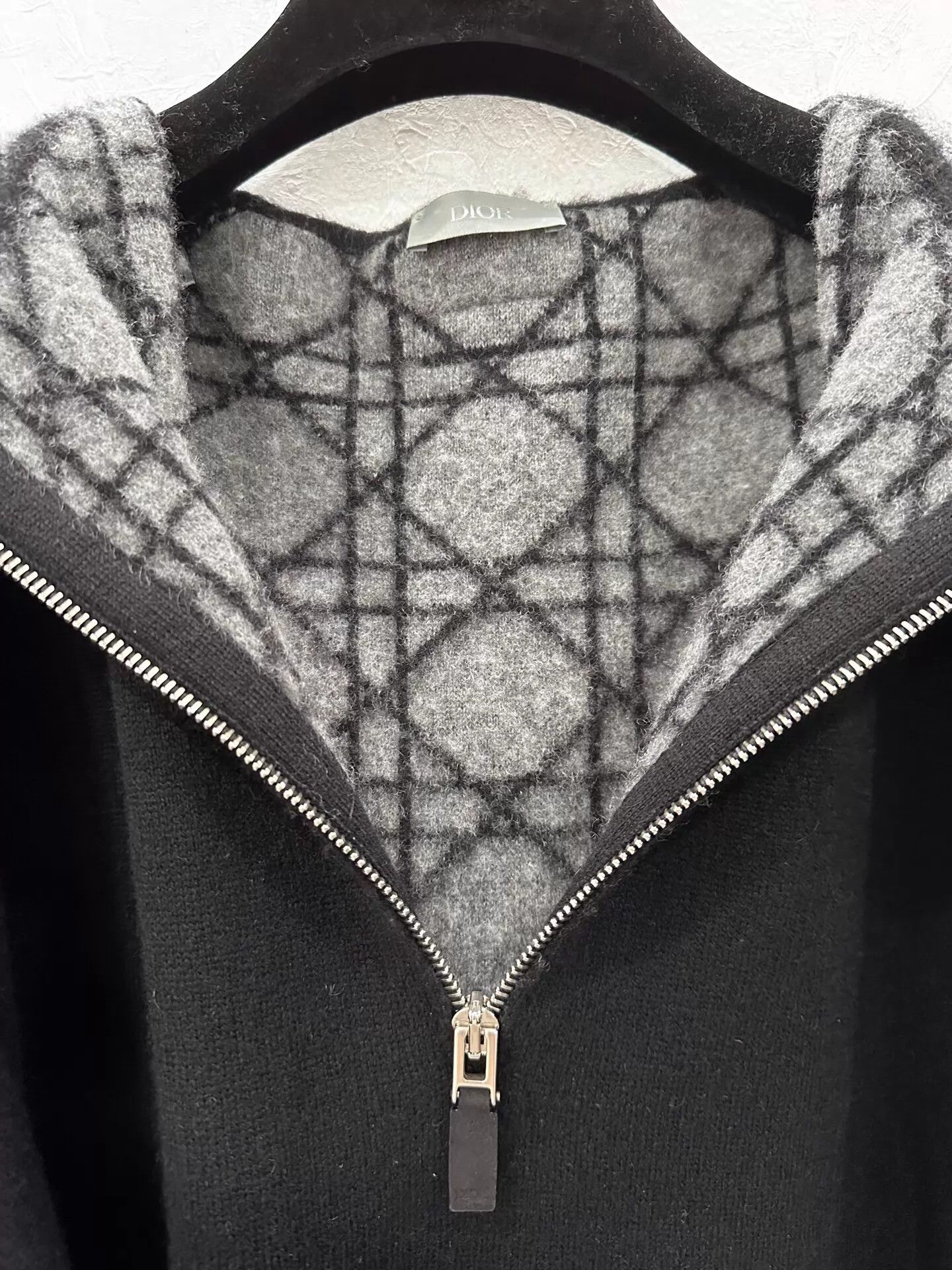 Dior Men's Dior Icons Cashmere M Black Cannage Half-Zip Hoodie Size US M / EU 48-50 / 2 - 4 Thumbnail