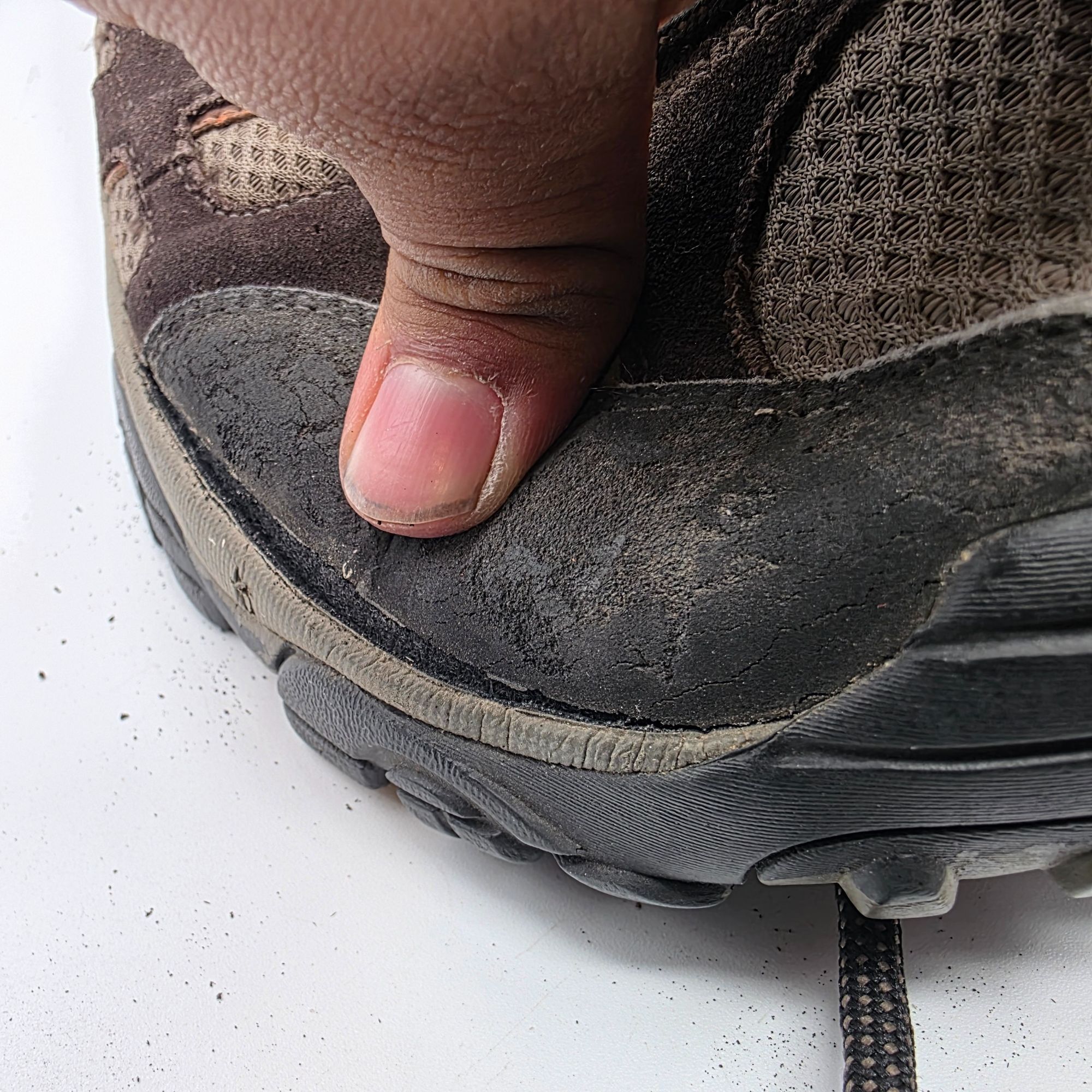 Merrell Merrell Moab Mens Size 15 Brown Hiking Shoes Gore-Tex Vibram Size US 15 / EU 48 - 17 Thumbnail