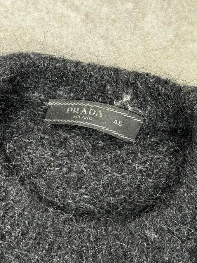 Prada 2010s Prada Grey Alpaca Cozy Sweater Size US S / EU 44-46 / 1 - 8 Thumbnail