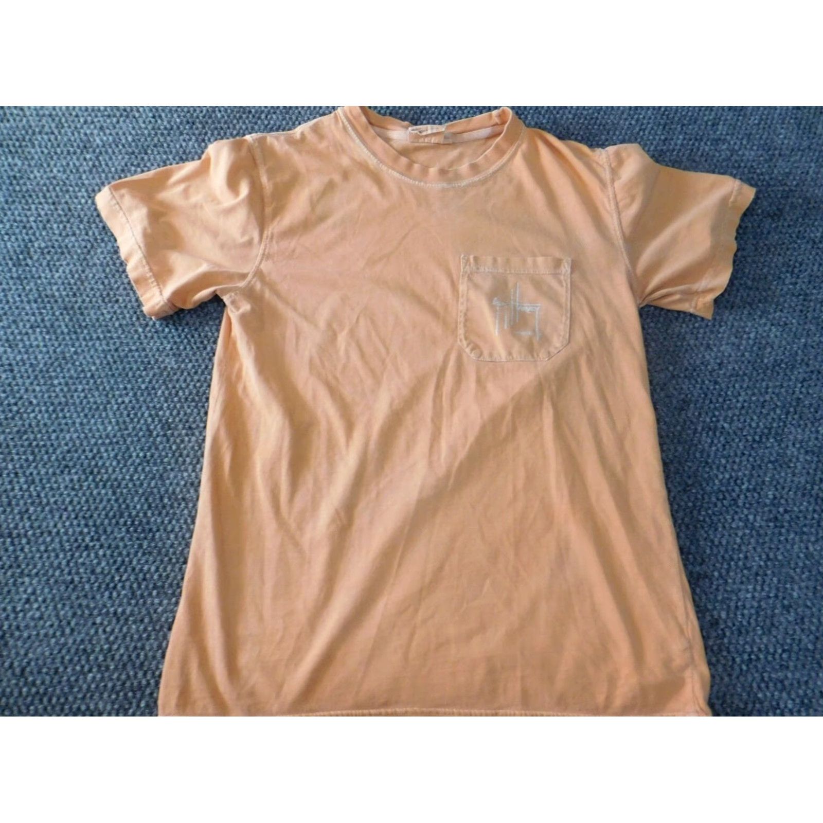 Guy Harvey Guy Harvey Mens Shirt Small Peach logo fish Classic fit Beach Short Sleeve Crew Neck Cotton T-Shirt Orange logo Mens S Regular Beach 90s? Size US S / EU 44-46 / 1 - 3 Thumbnail