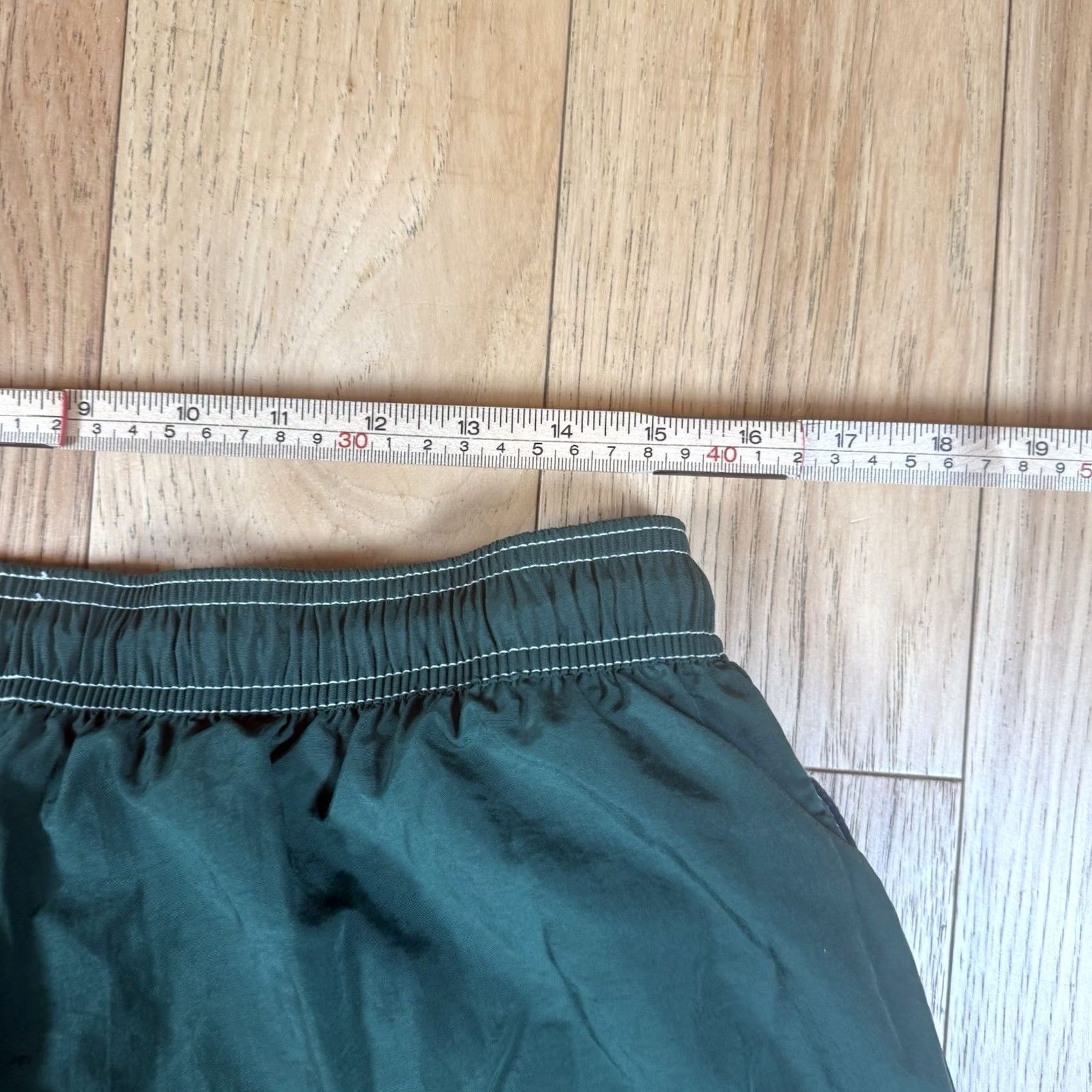 Tommy Hilfiger VINTAGE Tommy Hilfiger Trunks Green Swim Bottom Mens XL Size US 36 / EU 52 - 6 Thumbnail