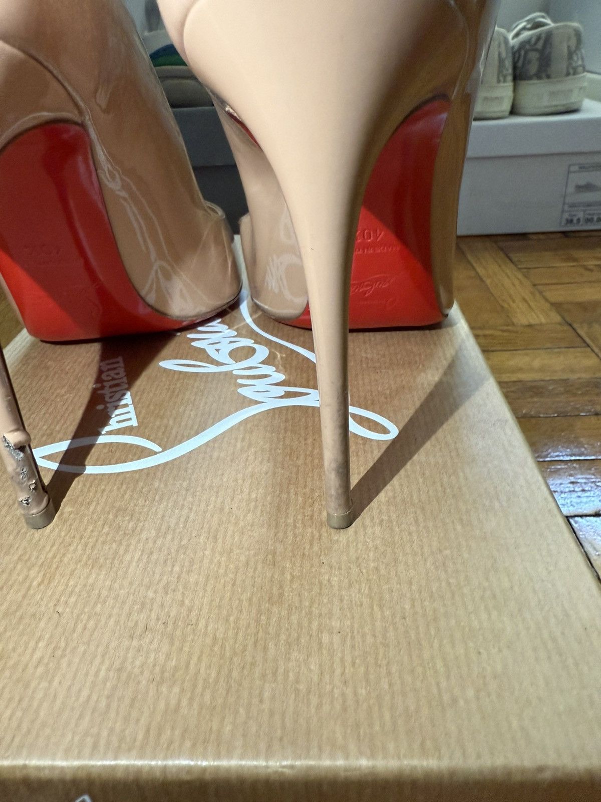 Christian Louboutin Christian Louboutin So Kate Patent Pointed-Toe Red Sole Pump Size US 10.5 / IT 40.5 - 6 Thumbnail