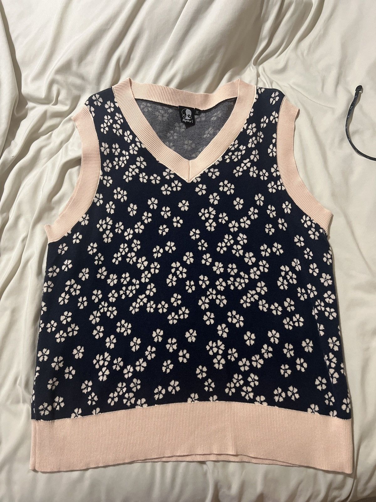 Apari Vest