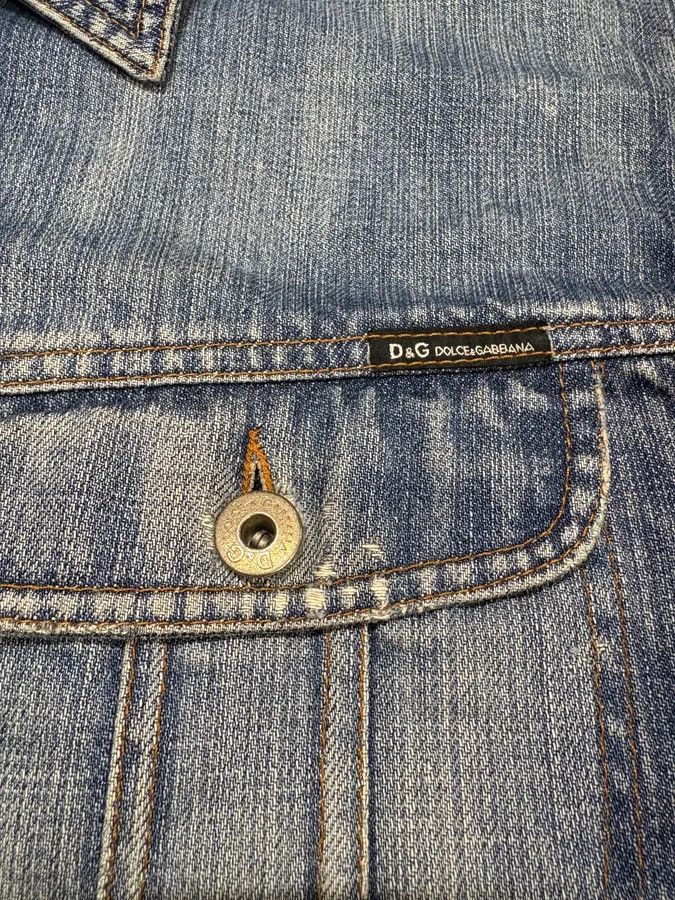 Dolce & Gabbana × Vintage 2000s Dolce & Gabbana Faded Blue Denim Jacket Size US XS / EU 42 / 0 - 7 Thumbnail