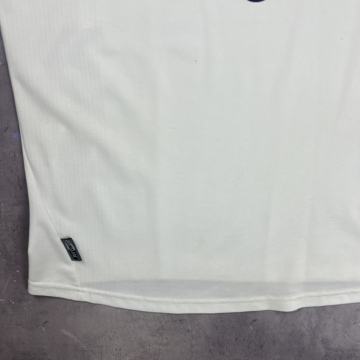 Adidas Rare! Raul 7 Real Madrid Adidas Soccer Jersey Shirt 00s Size US M / EU 48-50 / 2 - 9 Thumbnail