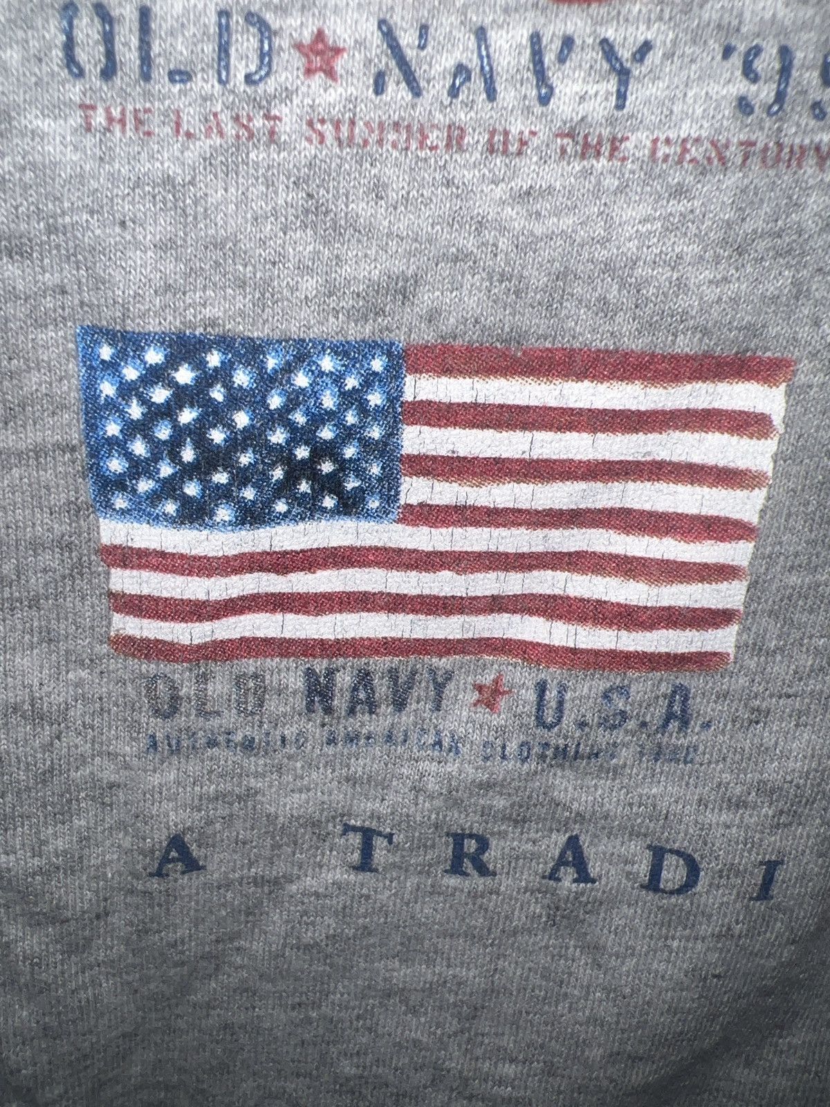 Old Navy Old Navy Flag Tee Size US XXL / EU 58 / 5 - 5 Thumbnail