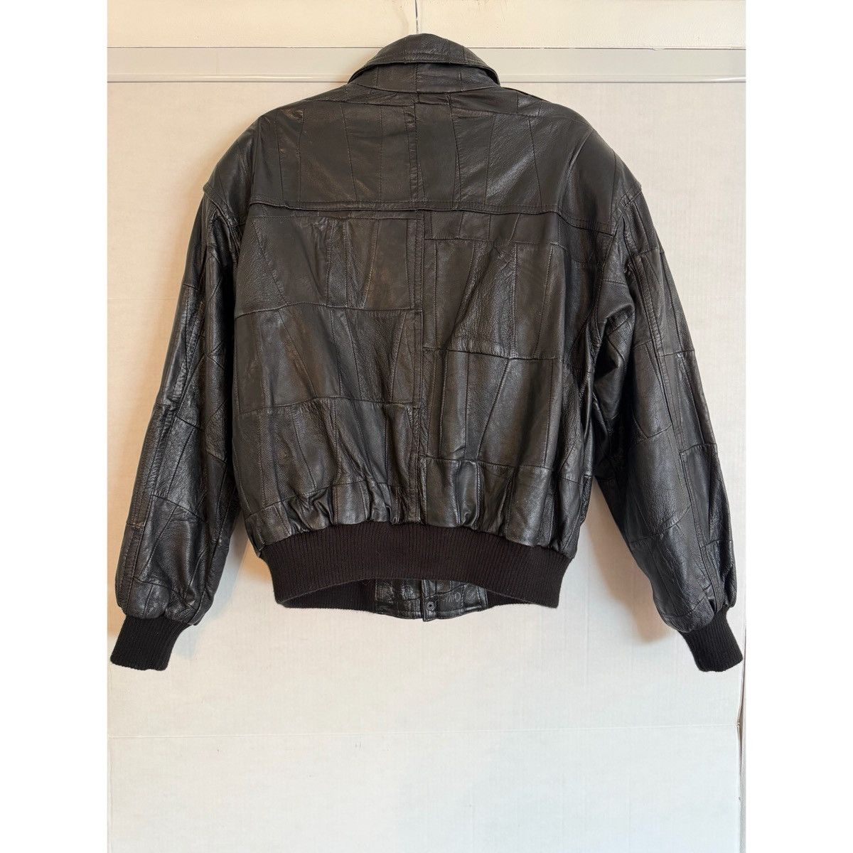 Vintage VINTAGE BLACK PATCHWORK BOMBER LEATHER JACKET Size US M / EU 48-50 / 2 - 6 Thumbnail