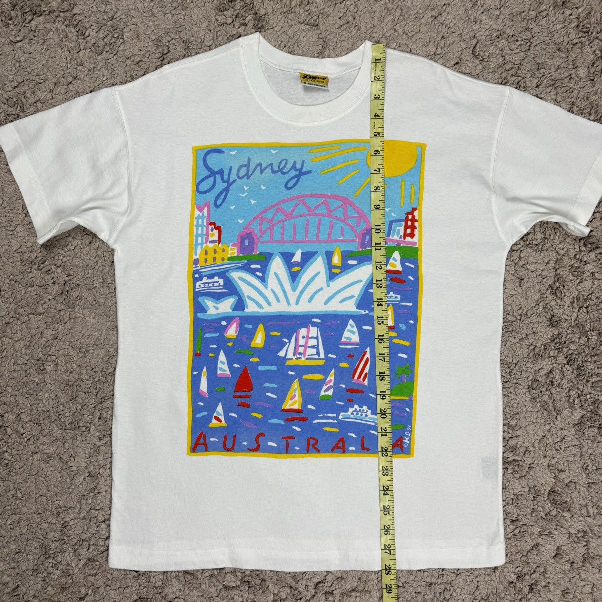Vintage Vintage Art by Ken Done Sydney Graphic T-shirt Size US S / EU 44-46 / 1 - 14 Thumbnail