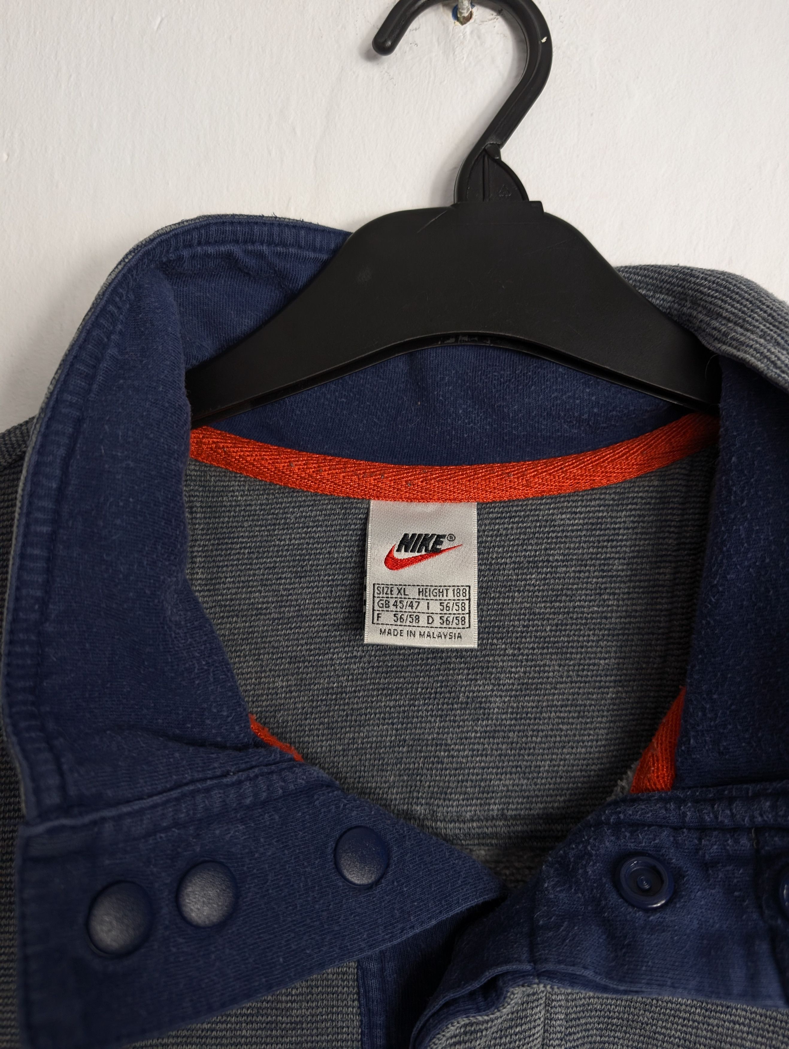 Nike × Vintage Vintage 90s Nike 1/4 Button Down Sweatshirt Size US XL / EU 56 / 4 - 4 Thumbnail