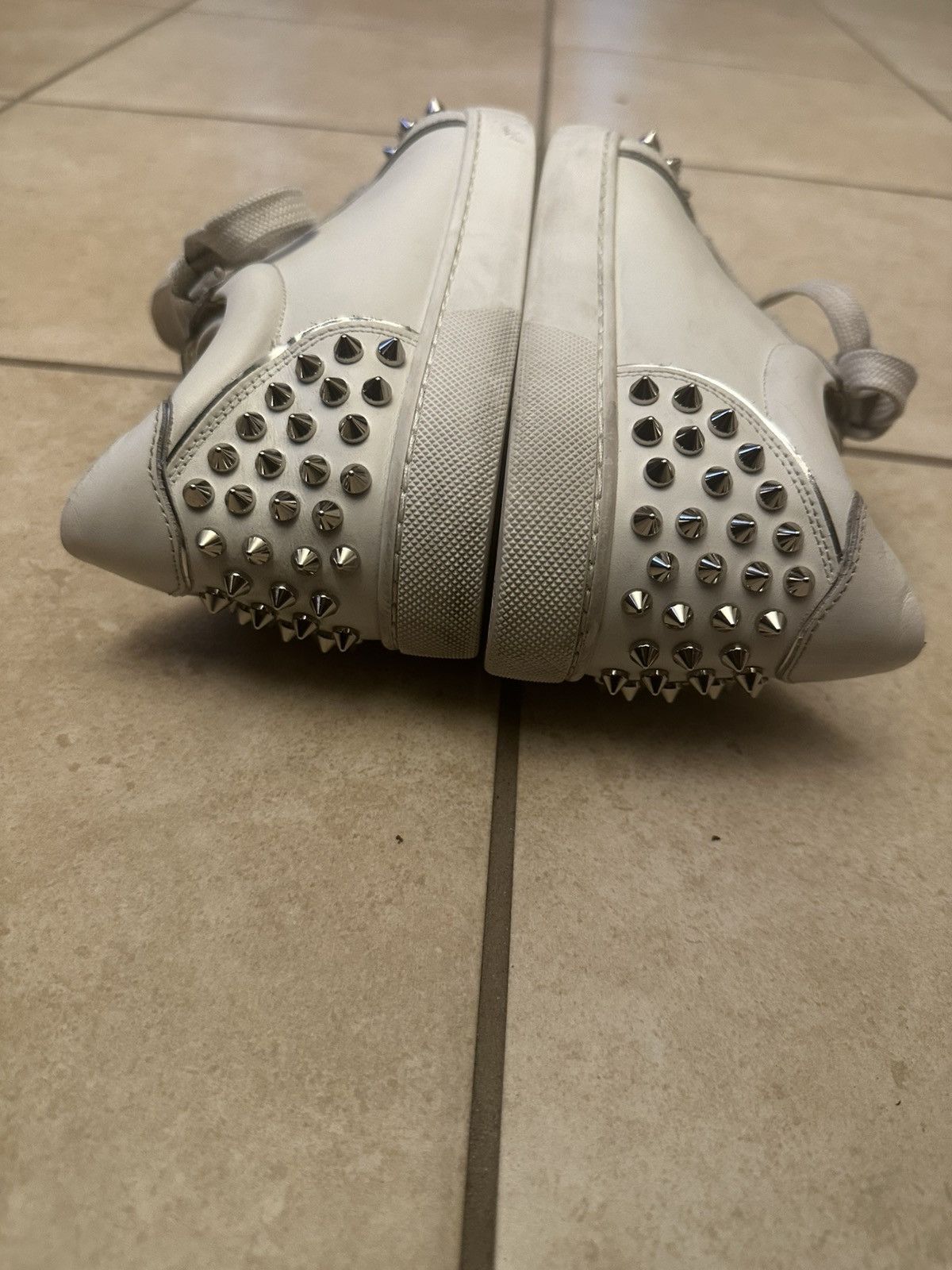 Christian Louboutin Christian Louboutin Louis Junior Spikes Size US 6 / EU 39 - 16 Thumbnail
