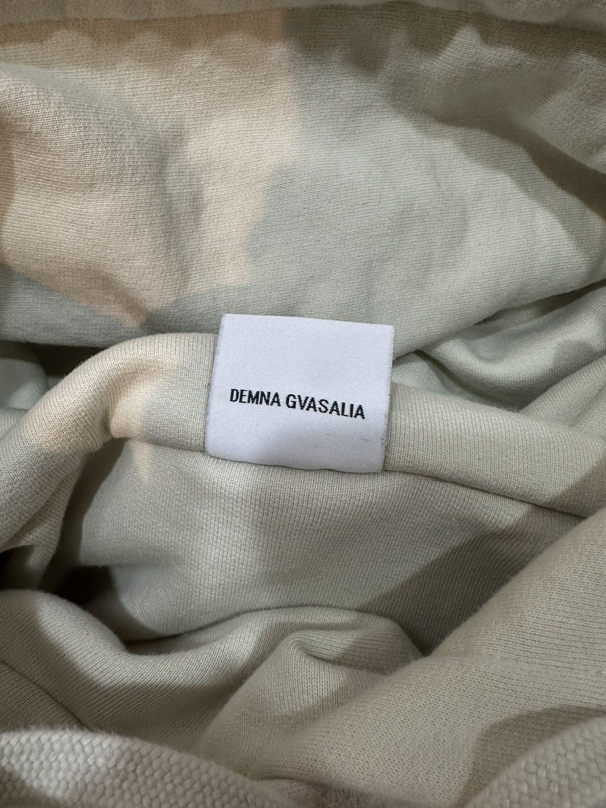 Vetements Vetements Inside Out Shark Hoodie Size US L / EU 52-54 / 3 - 11 Thumbnail