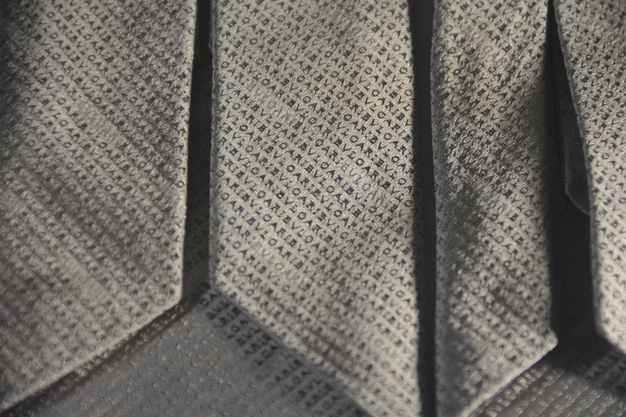 Bvlgari Bvlgari Silk Tie Grey Geometric Logo Pattern Size ONE SIZE - 8 Thumbnail