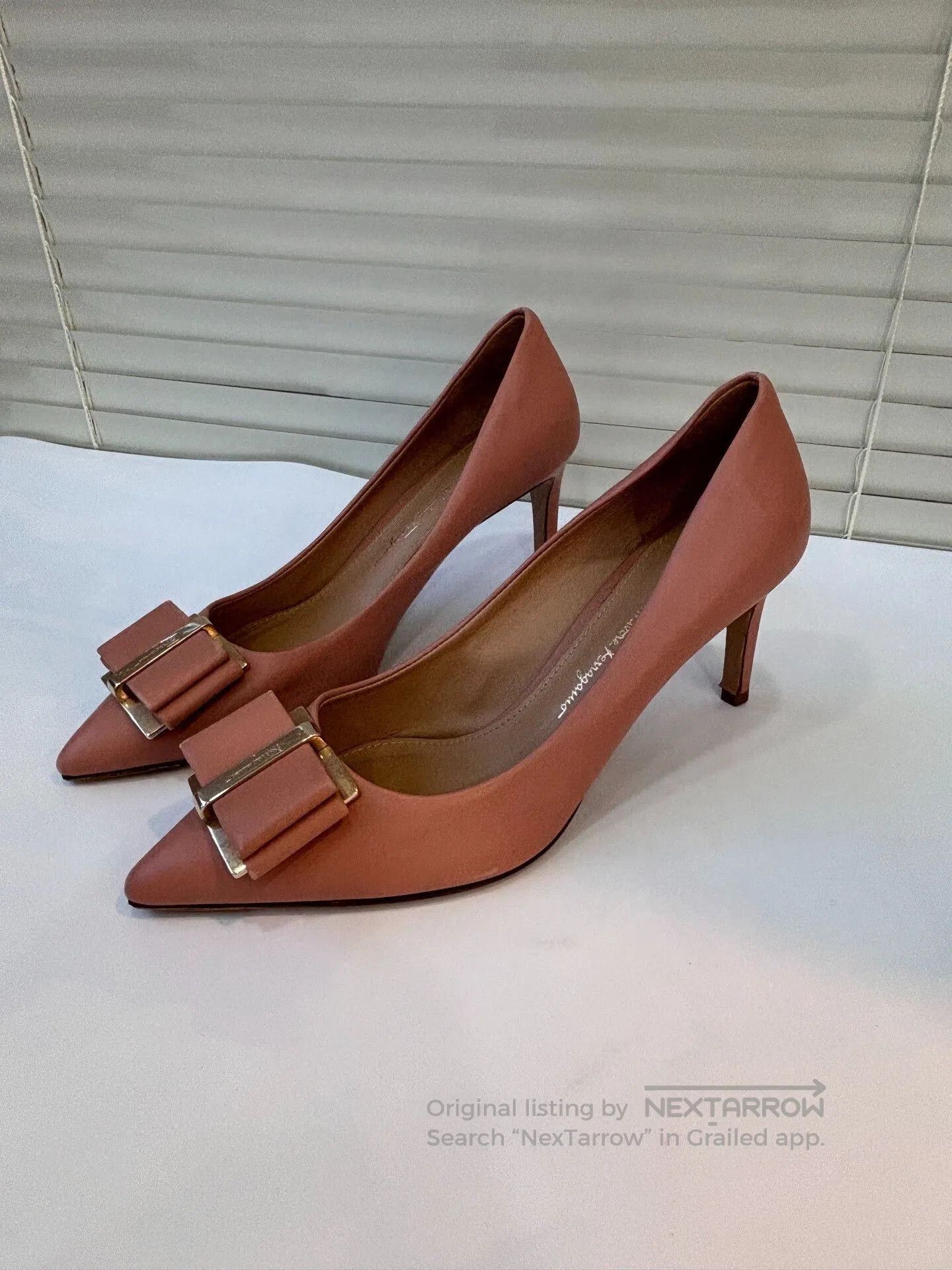 Salvatore Ferragamo Ferragamo Lobster Pink Bow Heels. Size US 5 / IT 35 - 2 Thumbnail