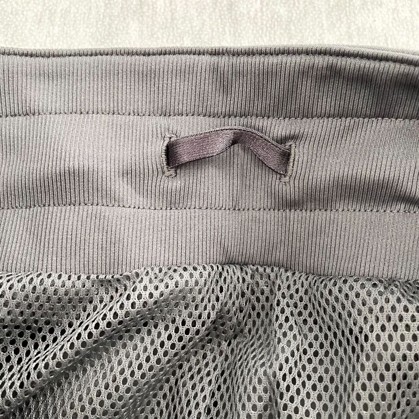 Under Armour Under Armour Pants Womens Medium Gray Loose Jogger Pockets Heatgear Ladies M NEW Size 32" / US 10 / IT 46 - 6 Thumbnail