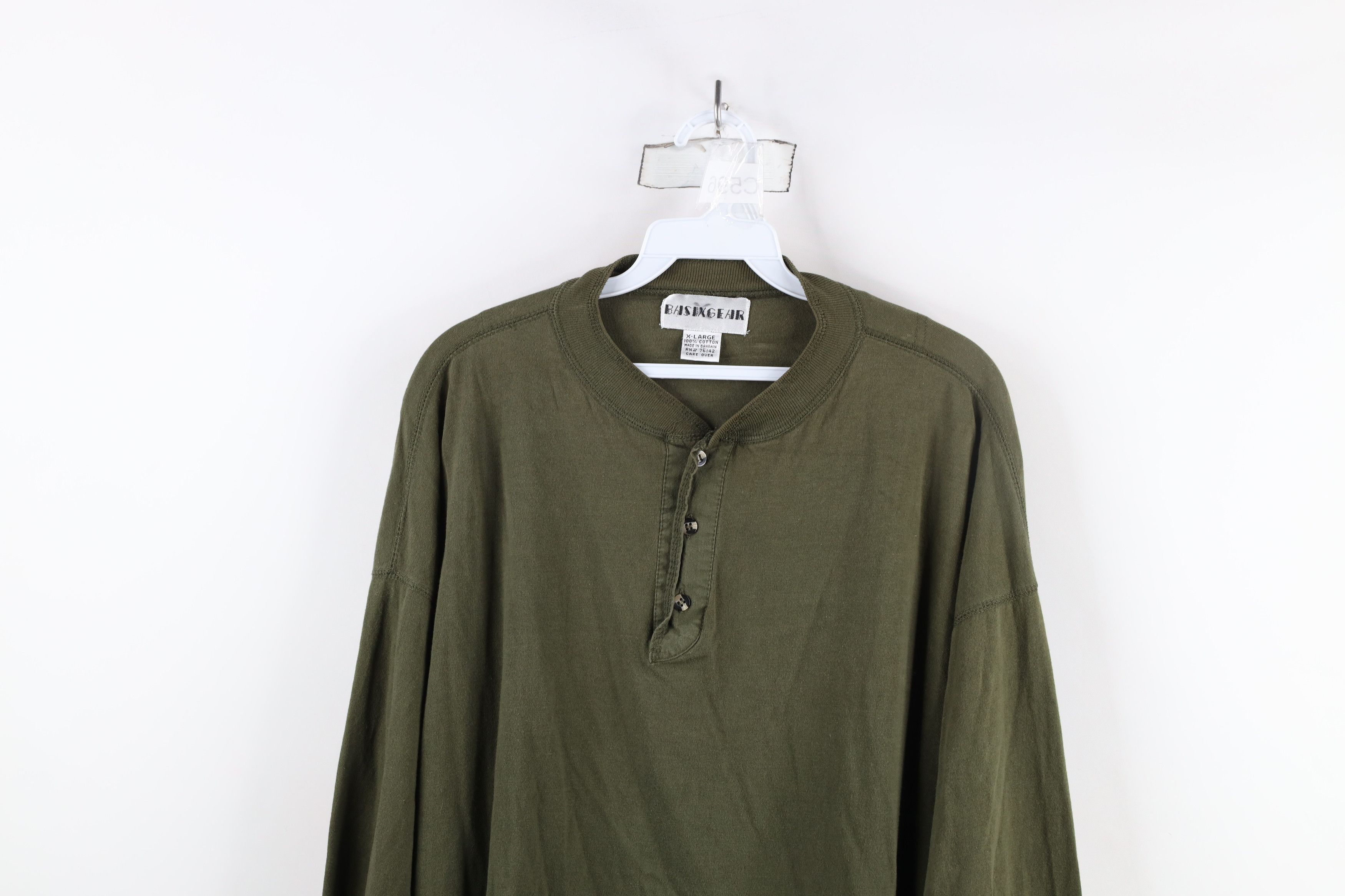 Vintage Vintage 90s Streetwear Long Sleeve Henley T-Shirt Olive Size US XL / EU 56 / 4 - 2 Thumbnail