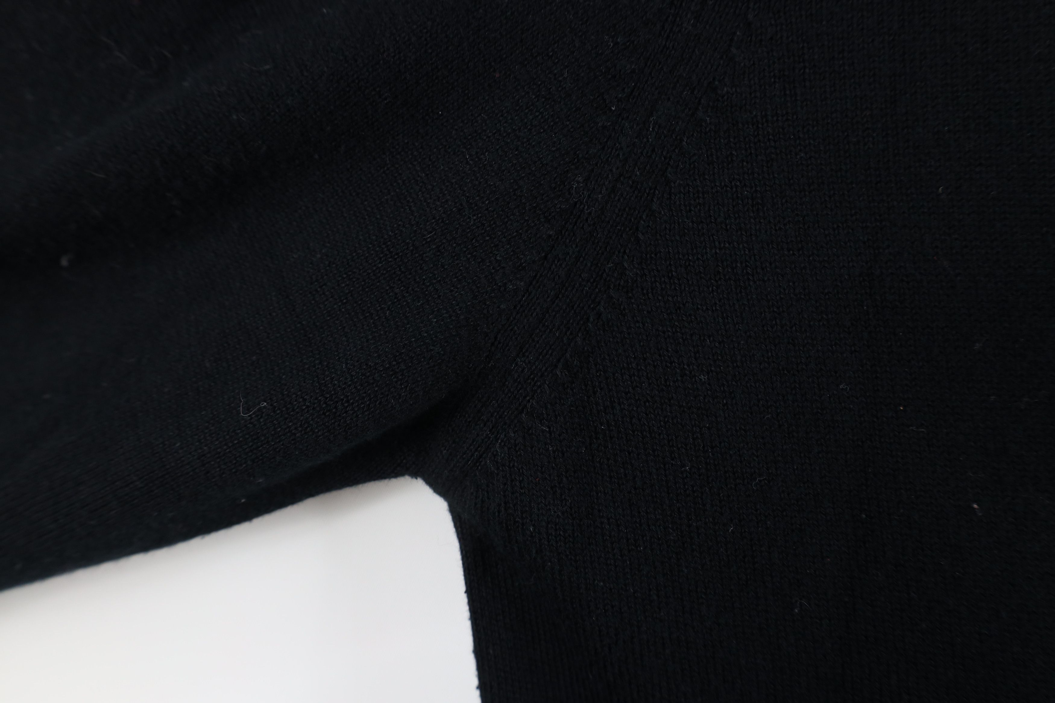 Lacoste × Vintage Vintage Lacoste Croc Logo Cotton Knit V-Neck Sweater Black Size US M / EU 48-50 / 2 - 6 Thumbnail