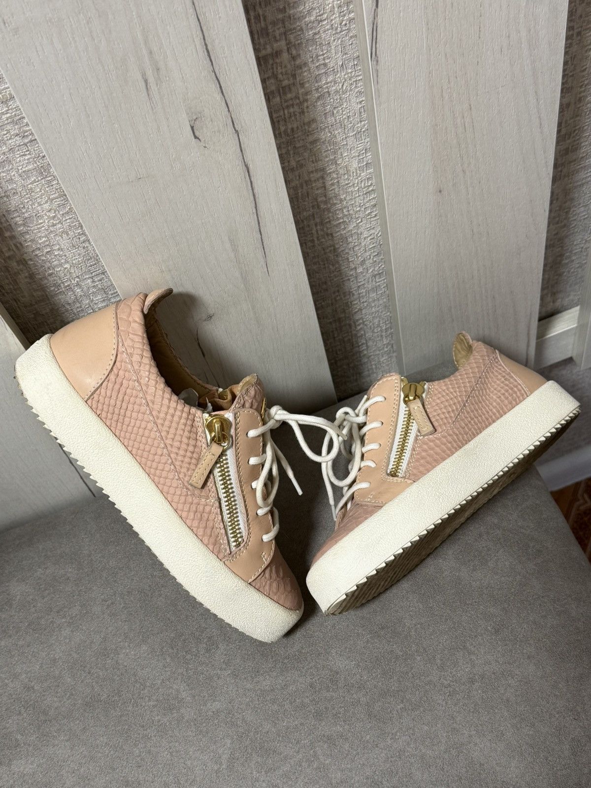 Giuseppe Zanotti Genuine Giuseppe Zanotti Womens Trainers sneakers pink Size US 6 / IT 36 - 1 Thumbnail