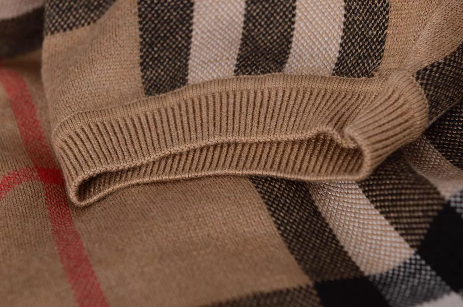 Burberry Burberry Short Sleeve T-Shirt Size M / US 6-8 / IT 42-44 - 4 Thumbnail