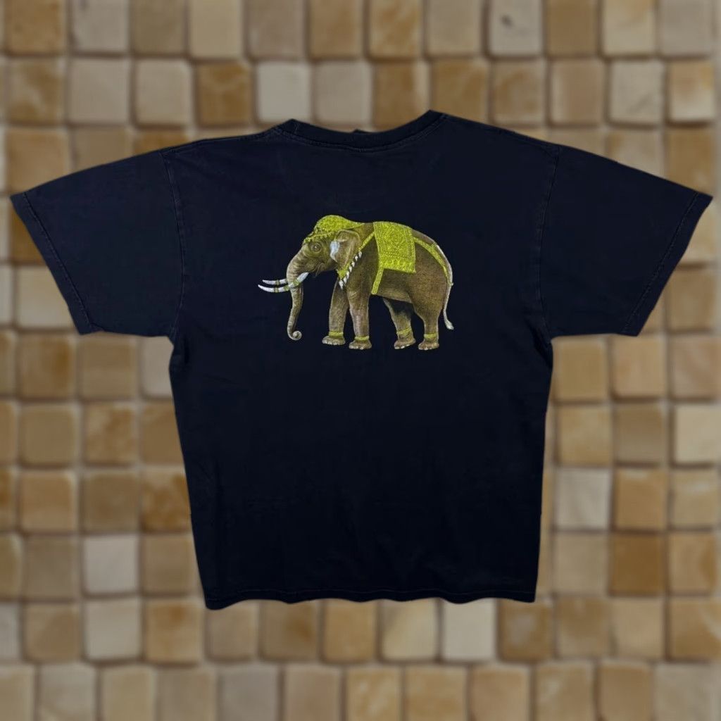 Vintage VINTAGE Joligolf Thailand Elephant Souvenir Graphic Black T-Shirt Large Mens Regular Cotton Short Sleeve Graphic Print 2000s 00’s Vintage Size US L / EU 52-54 / 3 - 1 Thumbnail