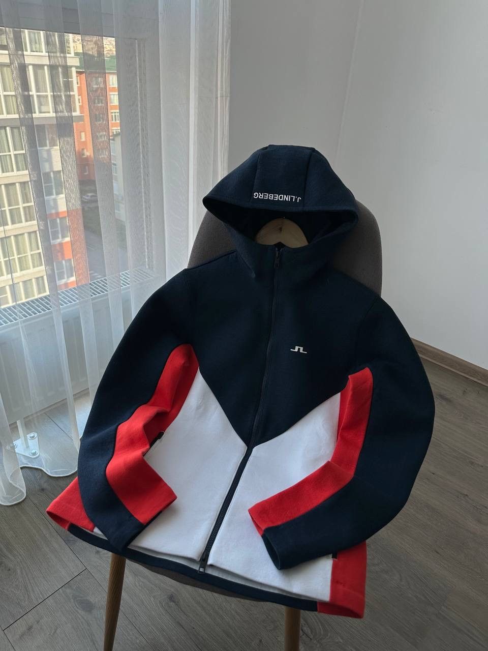 J.Lindeberg × Vintage Vintage J.Lindeberg Full Zip Crystal Hoodie Size M / US 6-8 / IT 42-44 - 8 Thumbnail