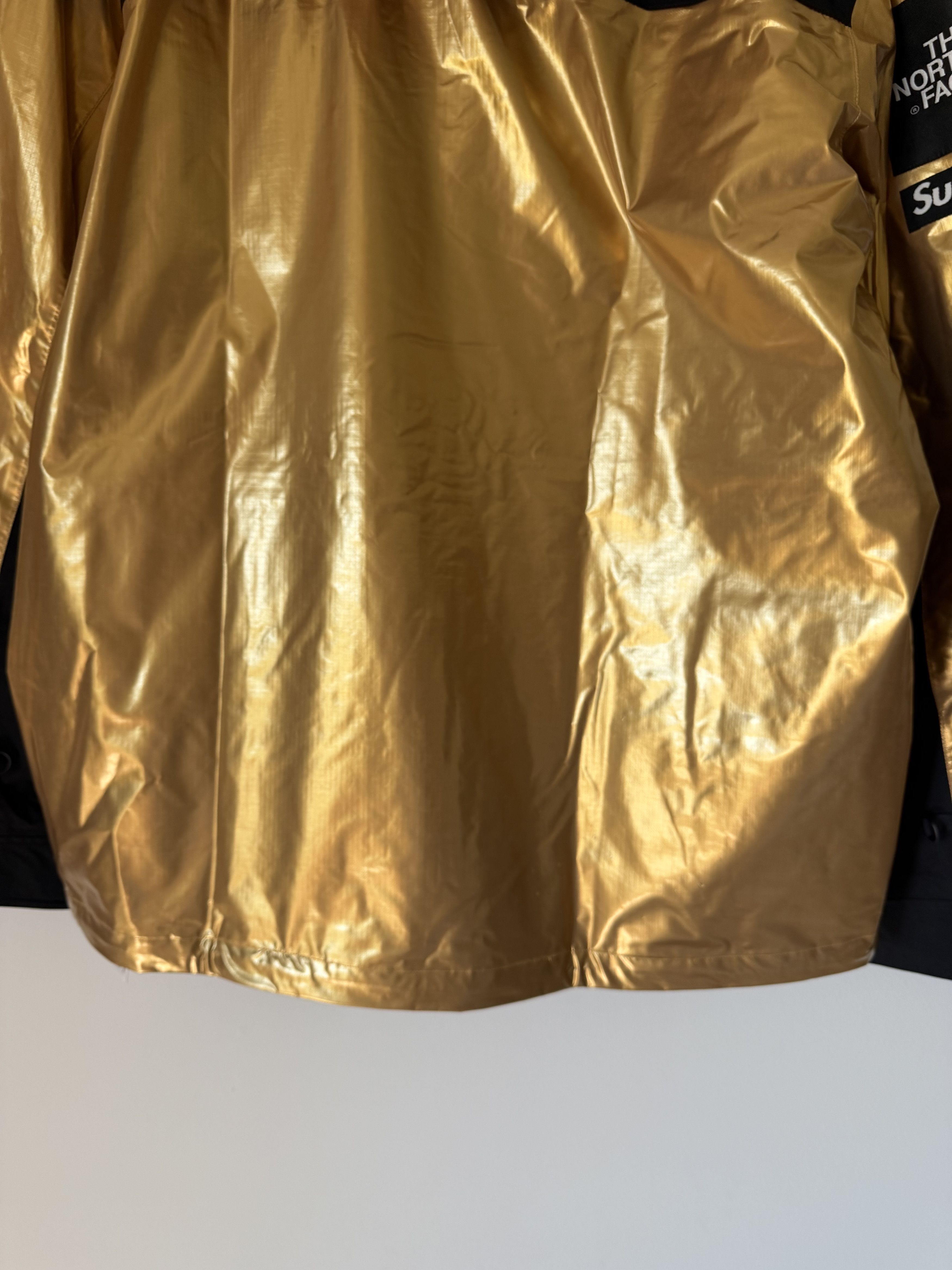 Supreme × The North Face Supreme The North Face Mountain Parka in Metallic Gold Size US XL / EU 56 / 4 - 8 Thumbnail
